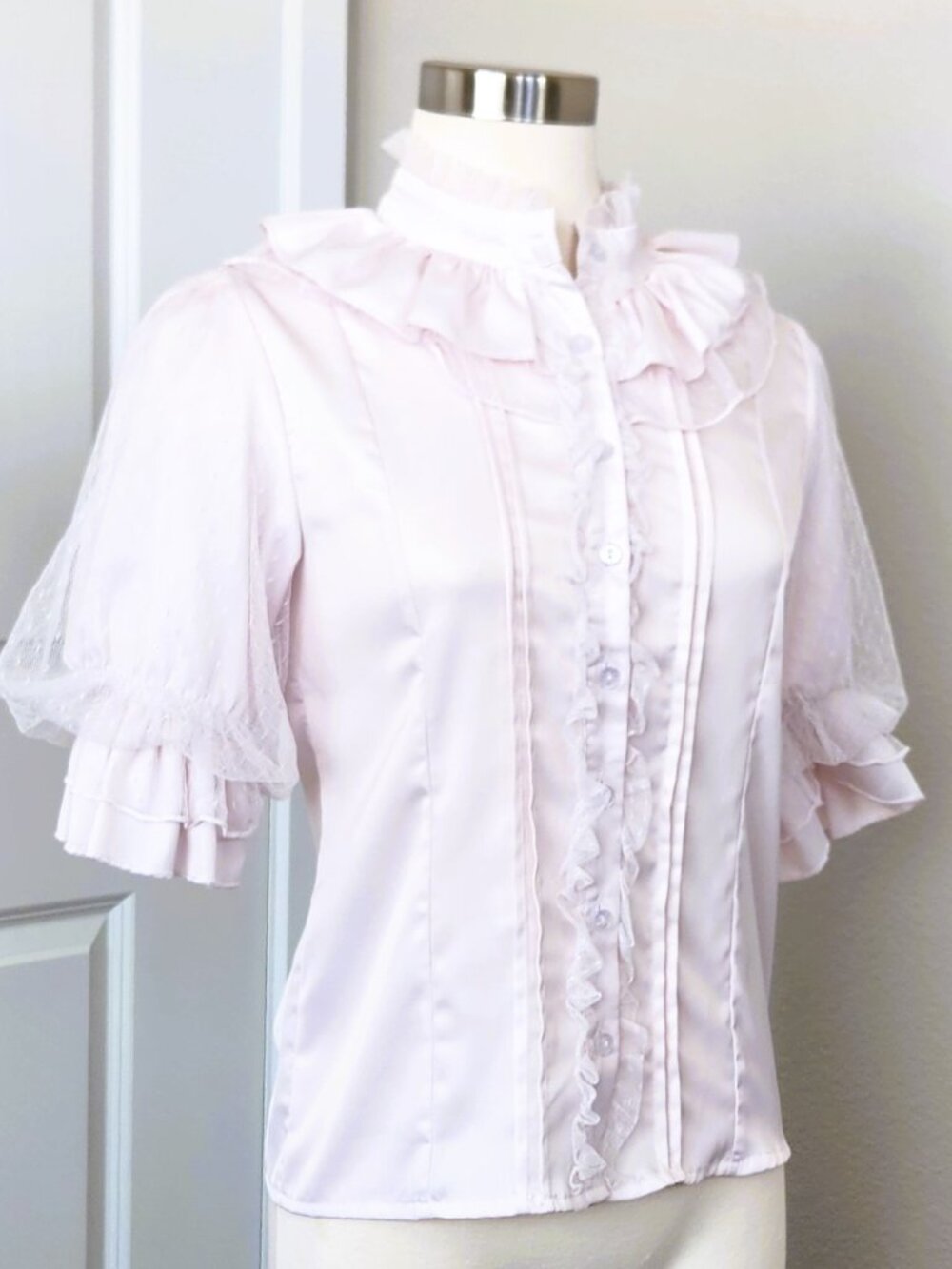 Kimchi Blue Blush Pink Victorian Ruffle Lace Puff Sleeve Blouse Large Coquette